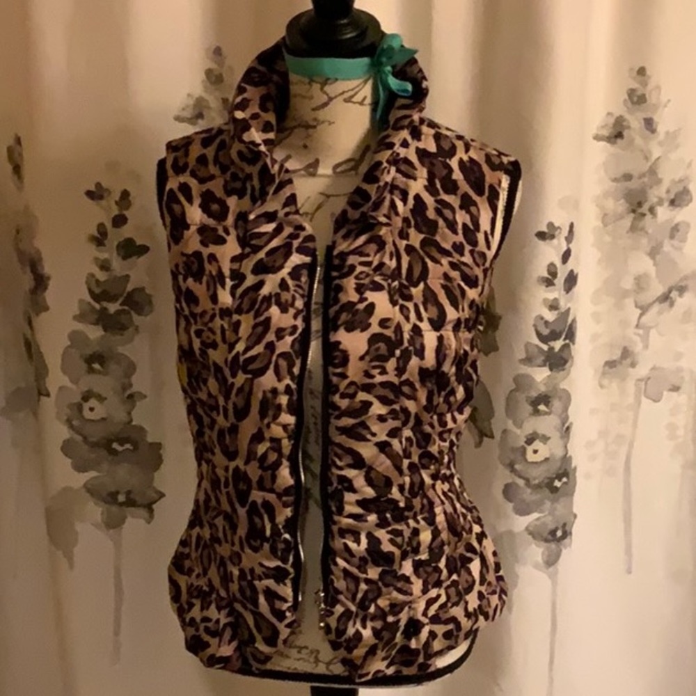 WHBM Leopard Puffer Vest
